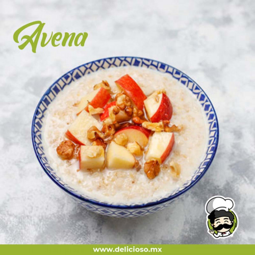 Avena con Leche y Canela: Desayuno Completo