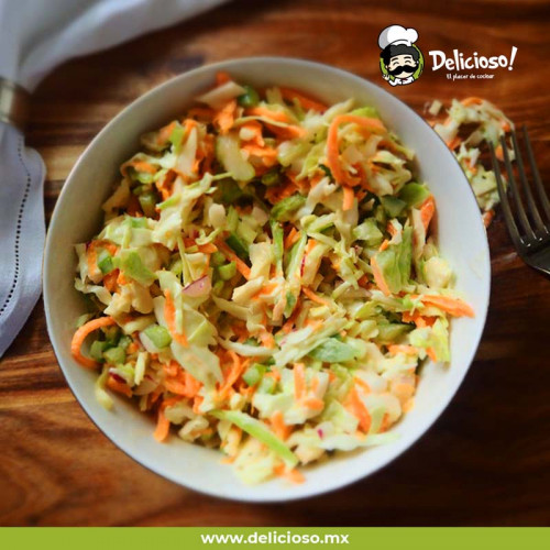 Ensalada de Col y Zanahoria Estilo KFC (Coleslaw)
